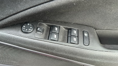 Vauxhall Crossland 1.2 Design 5dr Petrol Hatchback